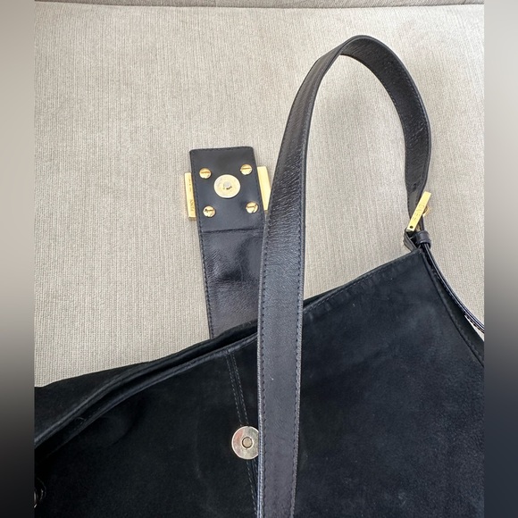 EUC Fendi Suede shoulder bag with leather strap. - Picture 9 of 16